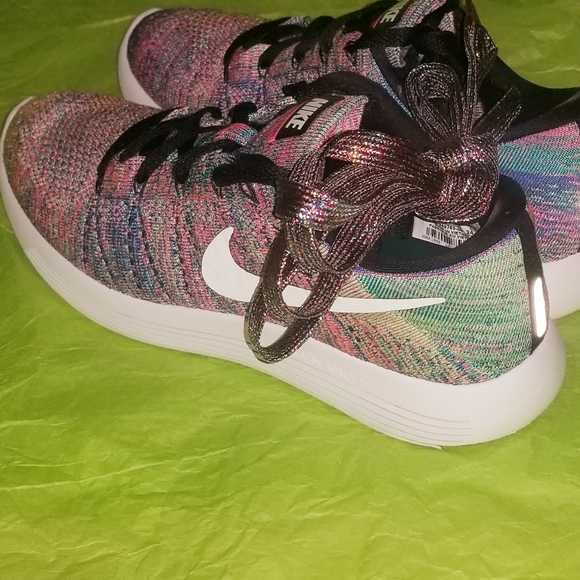 nike womens multicolor running shoes